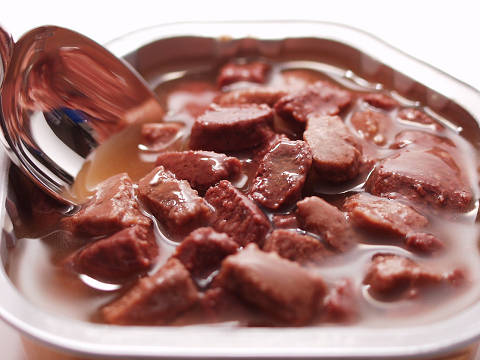 ラフィーネ・ラグー・うさぎと鳥肉